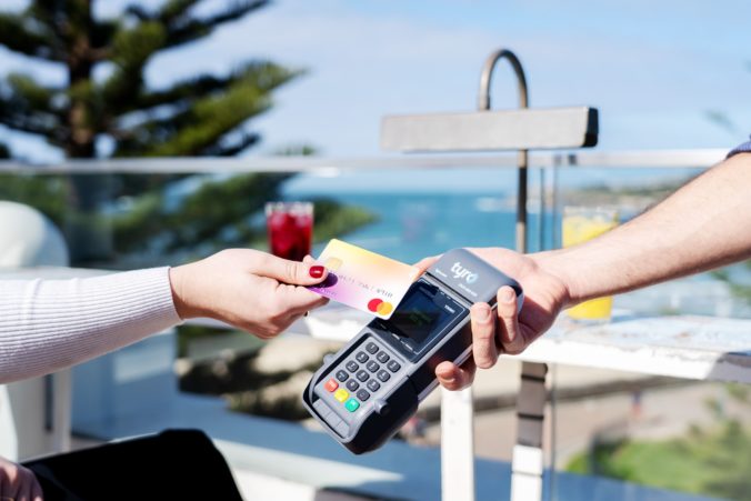 Tyro-mobile-eftpos-payments-at-beach